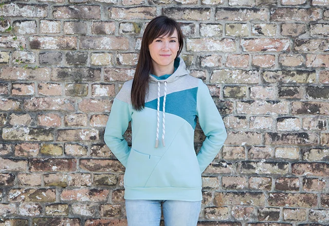 Nähanleitung Schnittmuster Damen Hoodie Teilung Kapuze selber machen Nähanleitung Schnittmuster Damen Hoodie Teilung Kapuze selber machen