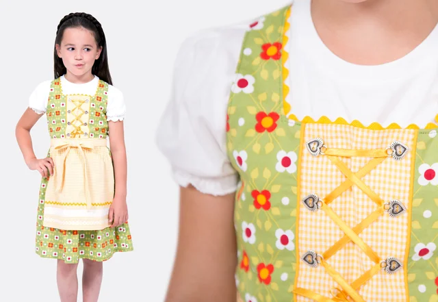 Schnittmuster Kinderkleid Leni als Dirndl genäht Schnittmuster Kinderkleid Leni als Dirndl genäht