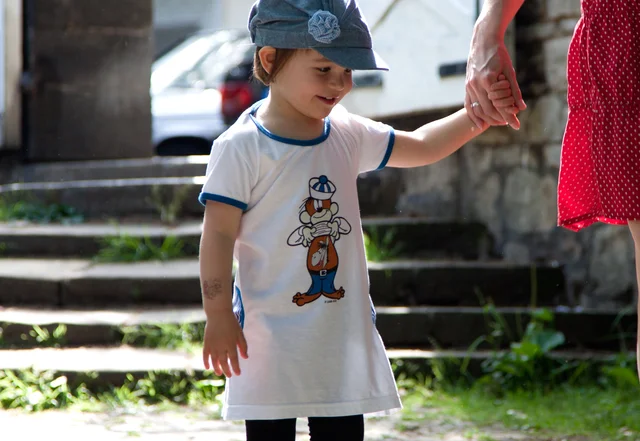 Äffle und Pferdle Kindershirt Nähidee