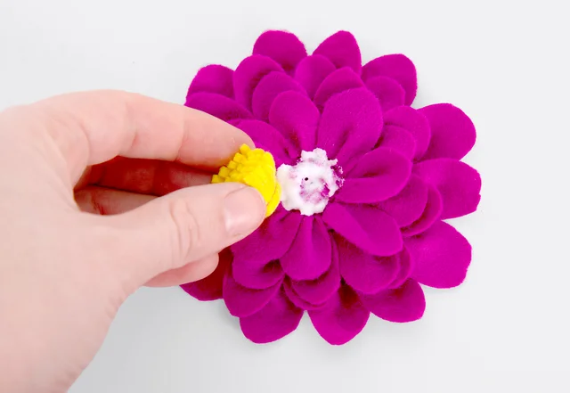 Anleitung einfache Filzblume basteln Anleitung einfache Filzblume basteln