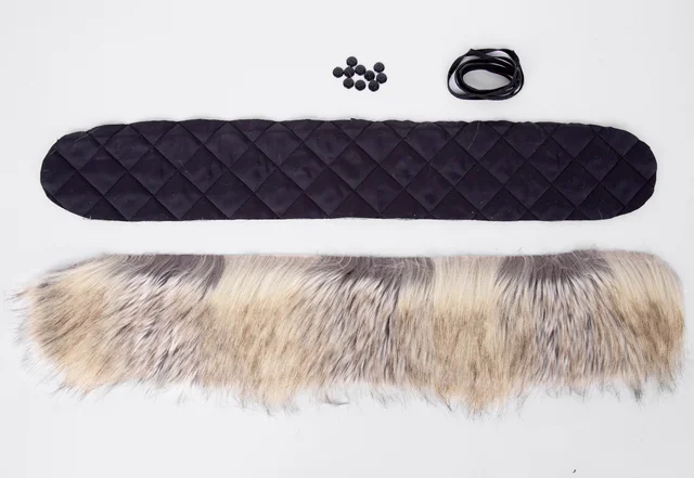 Fellkragen für Kapuze zuschneiden - Material Fellkragen für Kapuze zuschneiden - Material