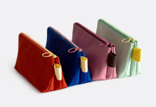 Gratis-Schnittmuster Kosmetiktasche raffiniert mit Kammern Gratis-Schnittmuster Kosmetiktasche raffiniert mit Kammern