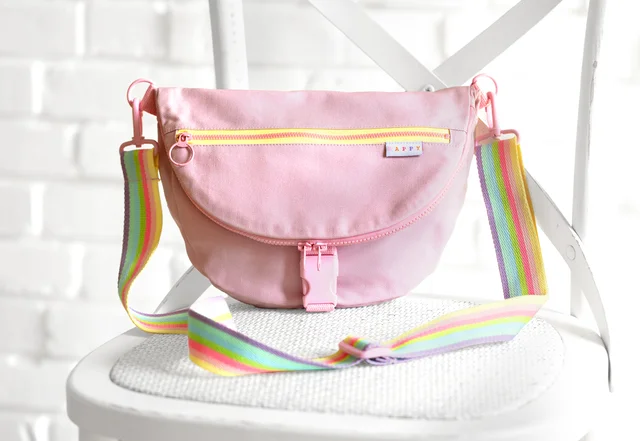 Anleitung Moonbag aus Canvas mit Schnalle selber nähen Anleitung Moonbag aus Canvas mit Schnalle selber nähen