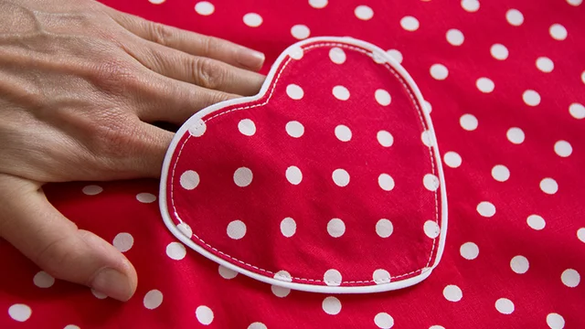 Herztasche für Kleider oder Jacken nähen Herztasche für Kleider oder Jacken nähen