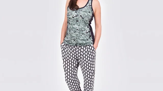 Outfit Damentop Stoffhose nähen Outfit Damentop Stoffhose nähen