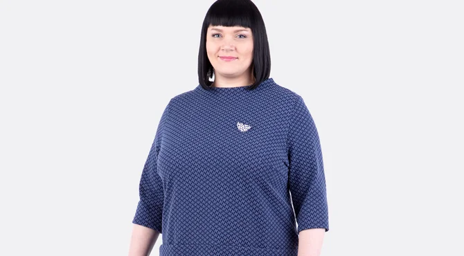 Schnittmuster A-Linienkleid große Größe Turtleneck-Ausschnitt Schnittmuster A-Linienkleid große Größe Turtleneck-Ausschnitt