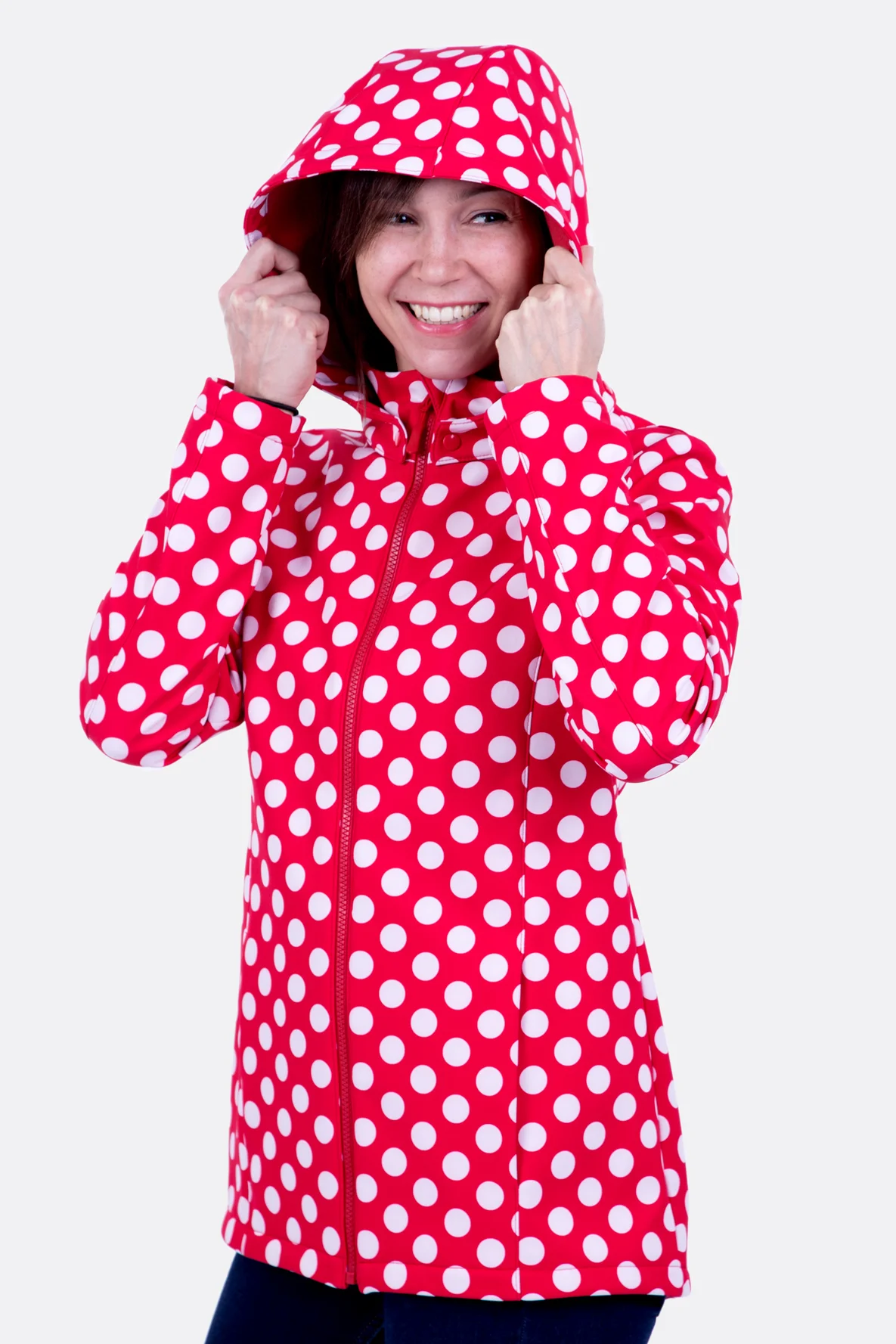 schnittmuster_damen_softshell_jacke_anleitung_punkte_rot_kapuze Thumbnail