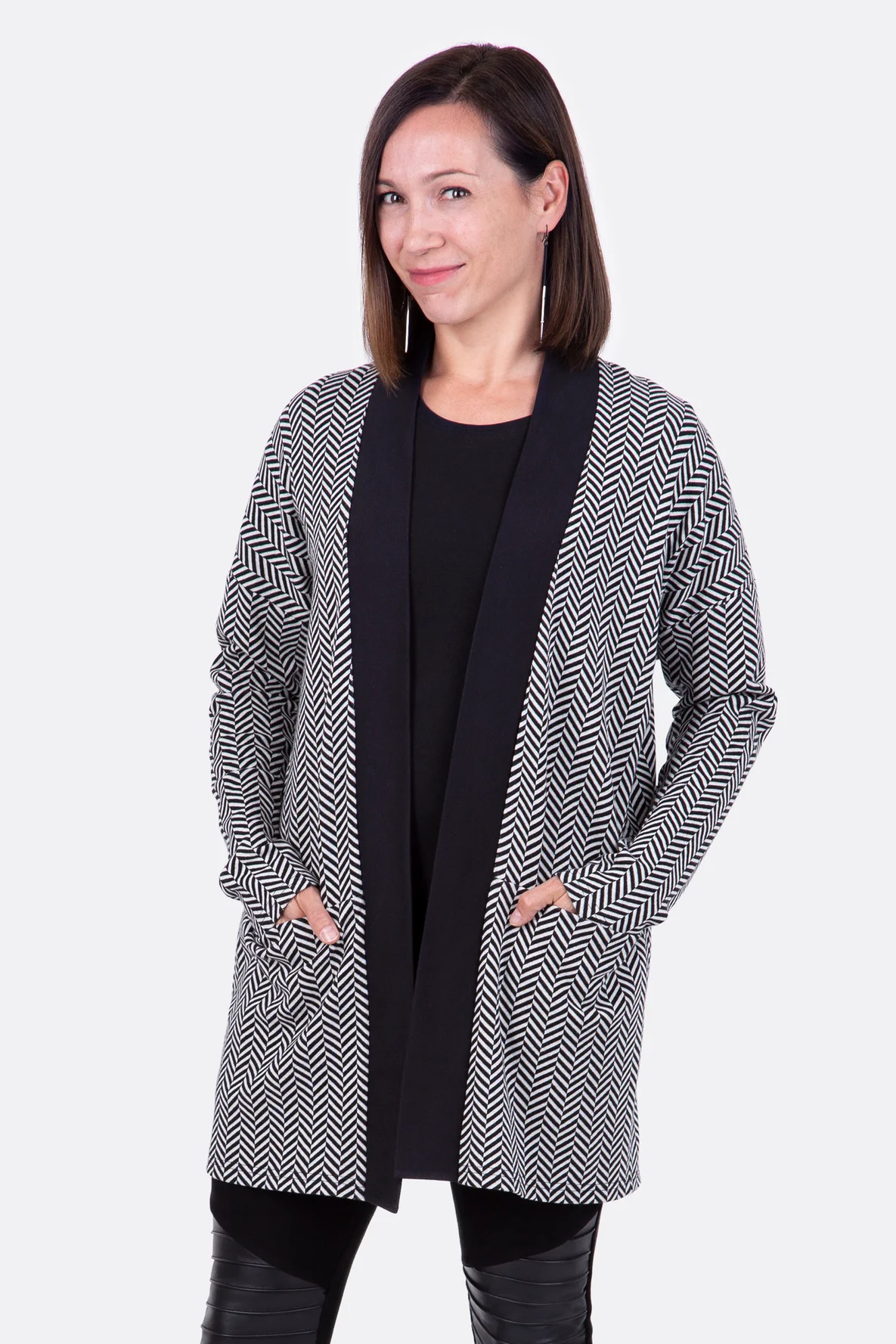 schnittmuster_damen_cardigan_leger_eingriffstaschen_naehanleitung.jpg Thumbnail