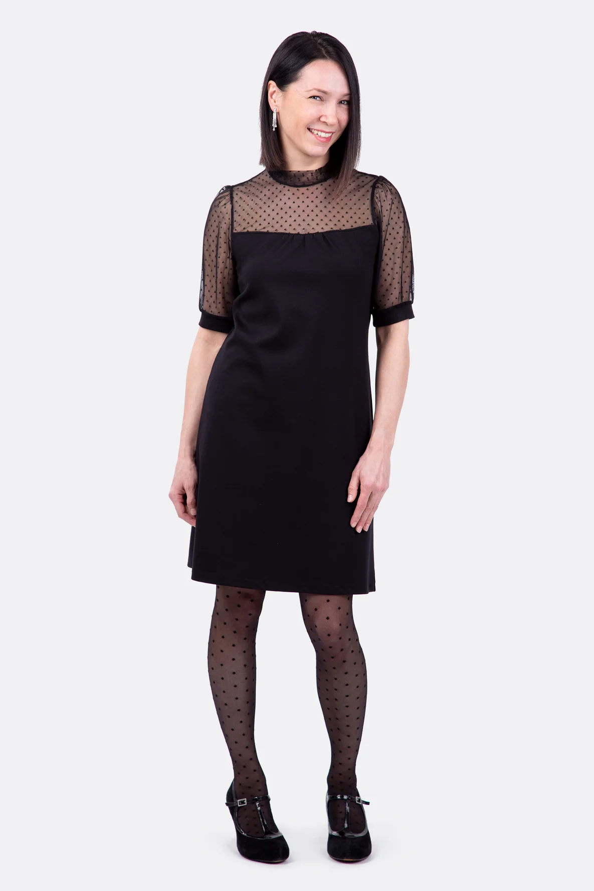 Schnittmuster Damenkleid aus Tülle und Jersey elegant selbernähen