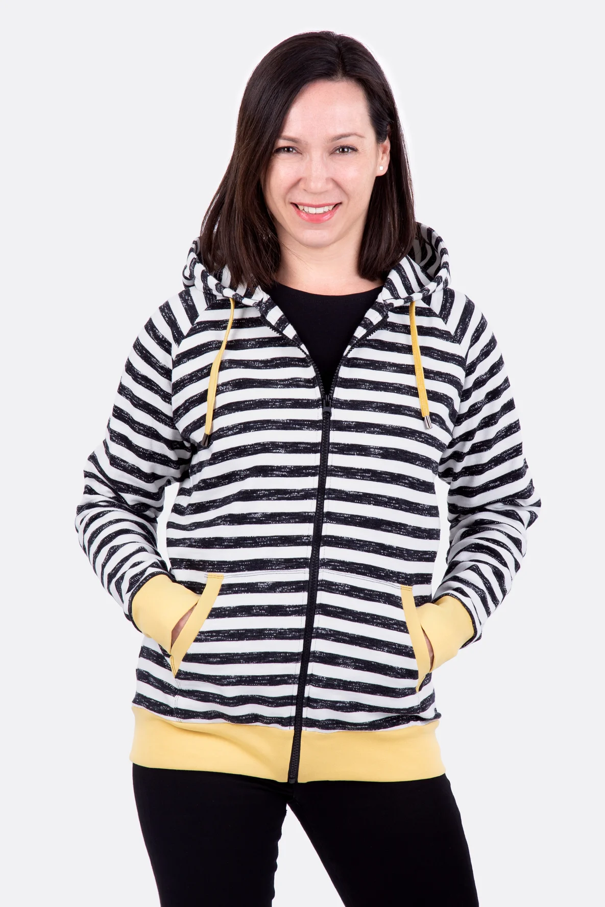 schnittmuster_kapuzenjacke_taschen_naehen Schnittmuster Kapuzenjacke Taschen nähen