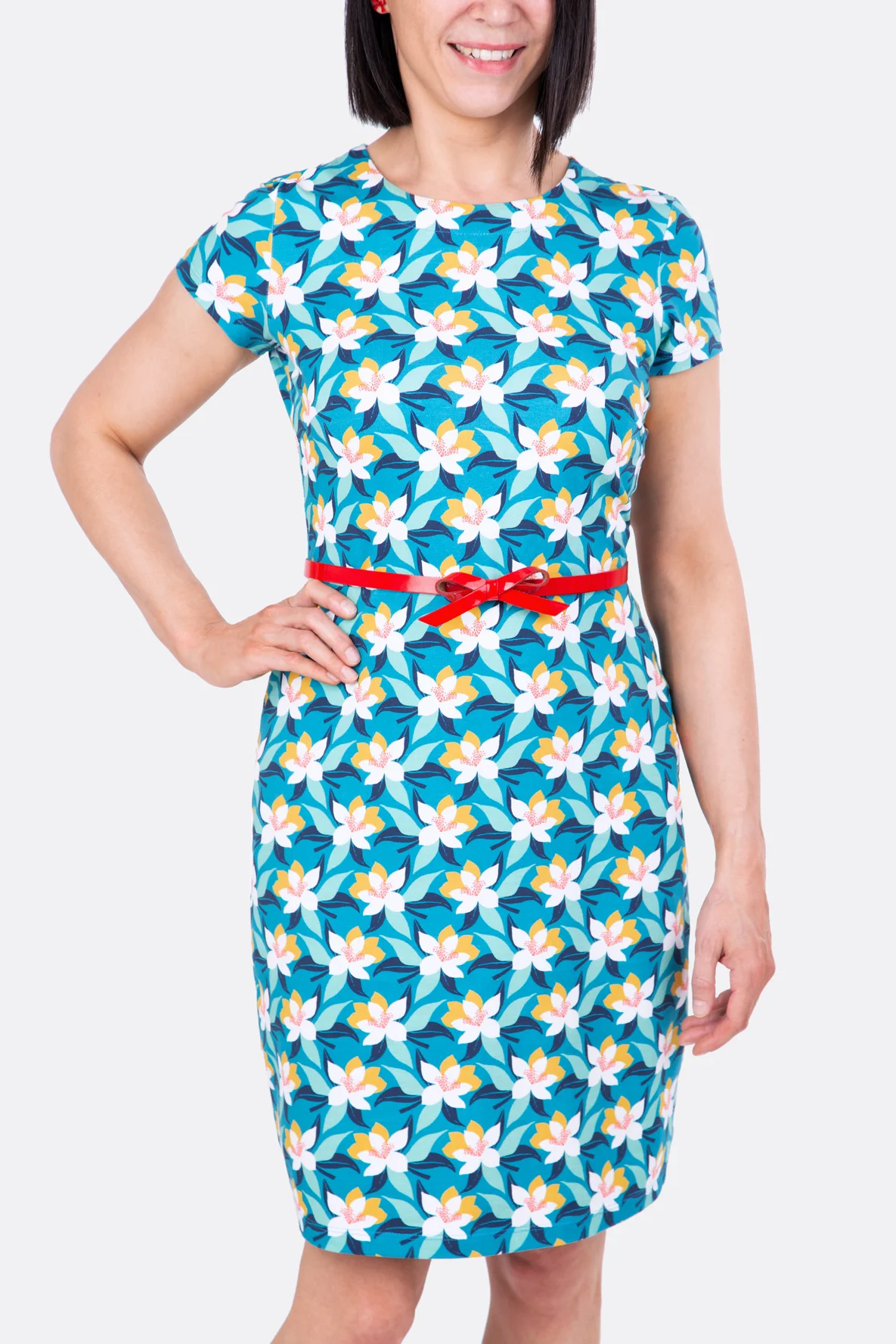 Schnittmuster Damen Sommerkleid Blumenmuster nähen