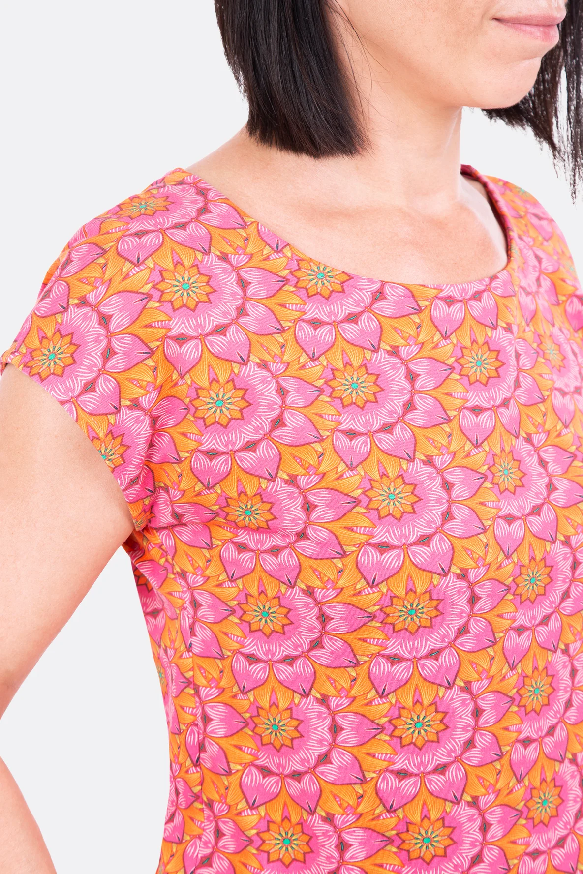 Nähanleitung Jumpsuit überschnittene Ärmel kurz DIY