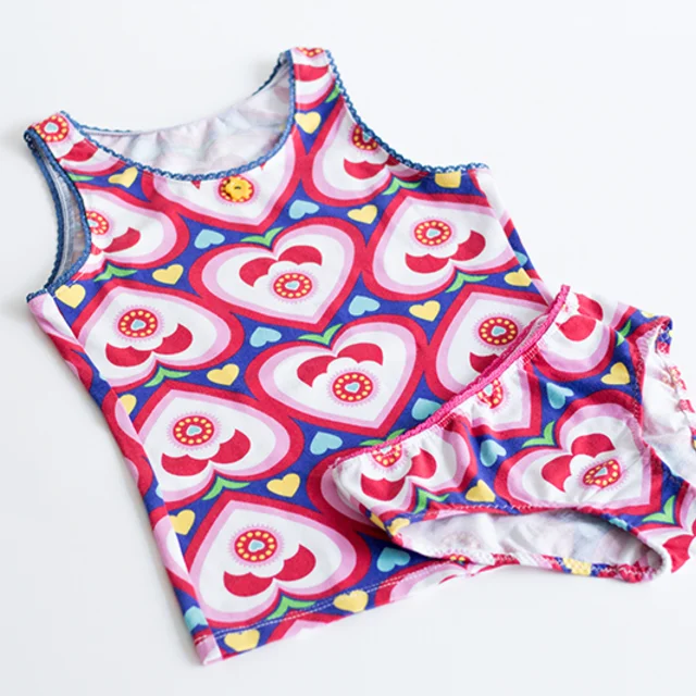 Schnittmuster Unterwäsche-Set für Mädchen DIY Schnittmuster Unterwäsche-Set für Mädchen DIY
